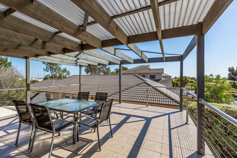 8 Lakeside Drive, Point Cook - Thumbnail 3