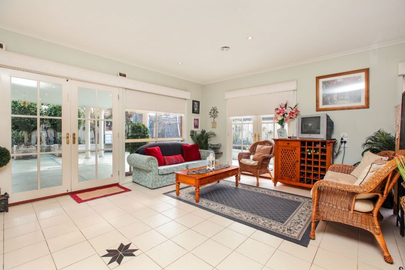 5 Eppalock Circuit, Caroline Springs - Thumbnail 6