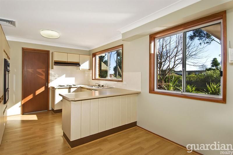 42 Battlement Crescent Castle Hill NSW, Castle Hill - Thumbnail 7