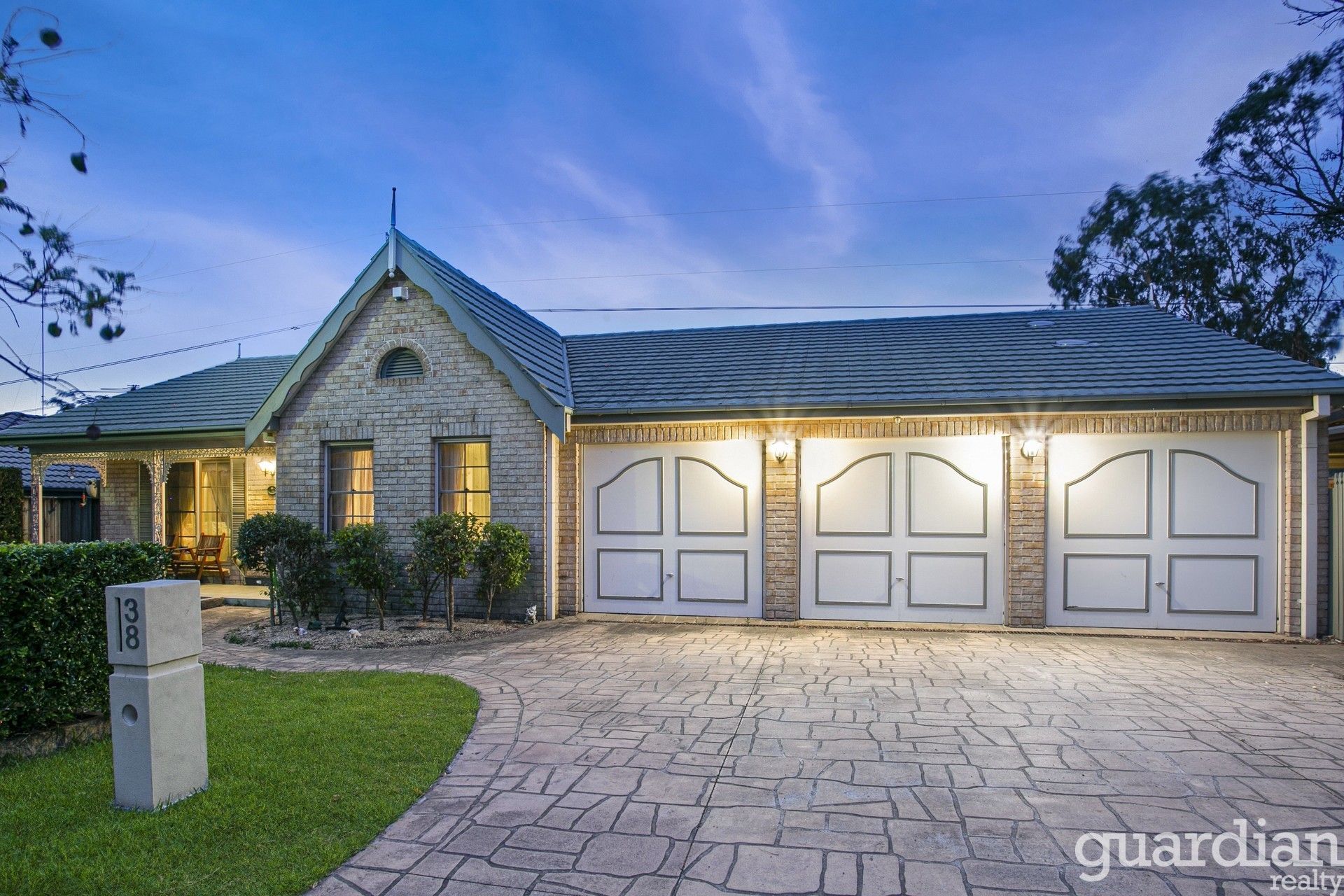 38 Mailey Circuit Rouse Hill NSW, Rouse Hill - Thumbnail 2