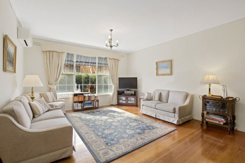 2/9 Grange Road, Kew - Thumbnail 2