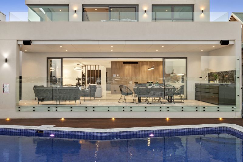 Real Estate For Sale 14 Carlton Crescent Kogarah Bay , NSW