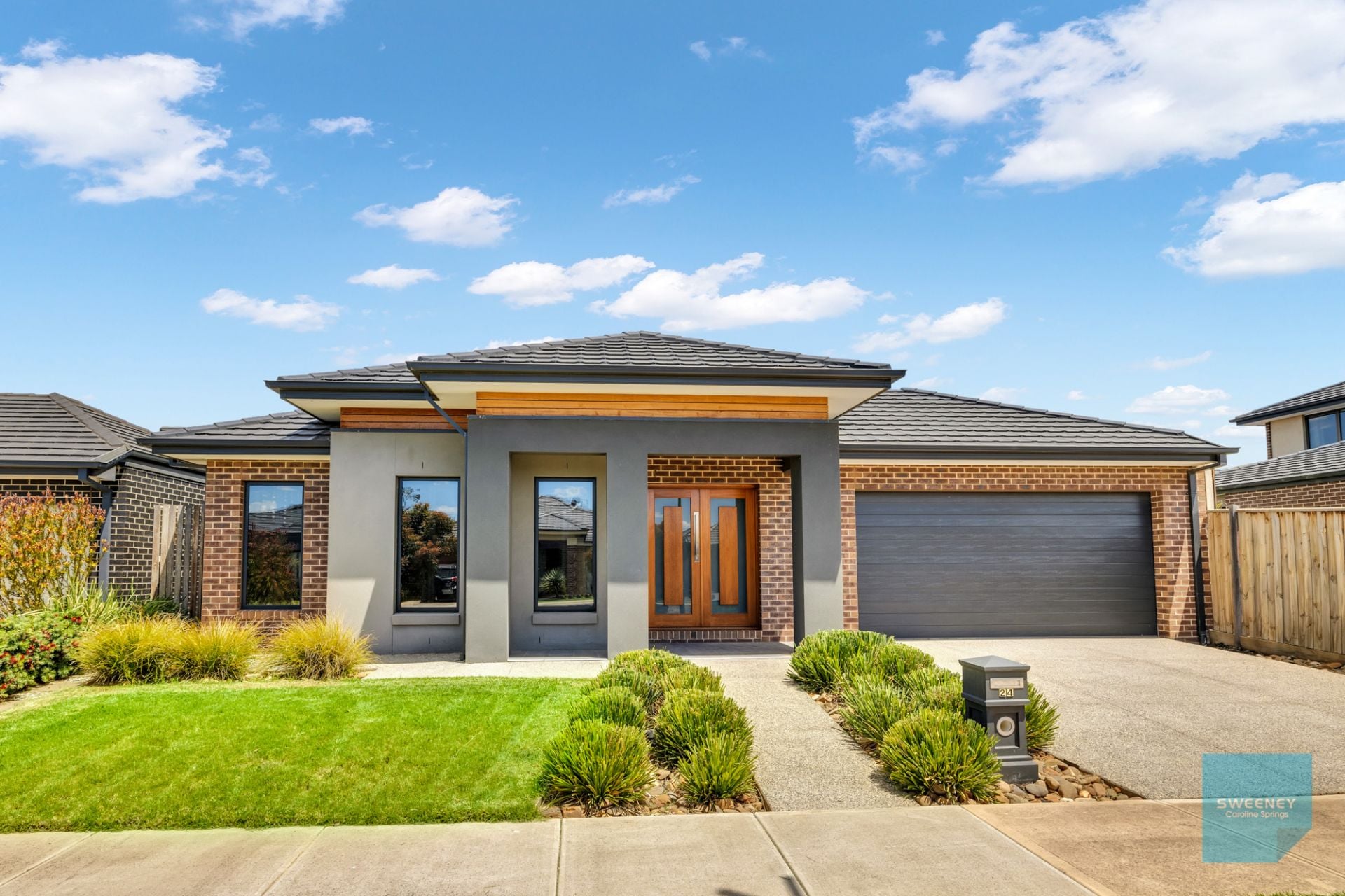 24 Carmine Circuit, Burnside - Thumbnail 2
