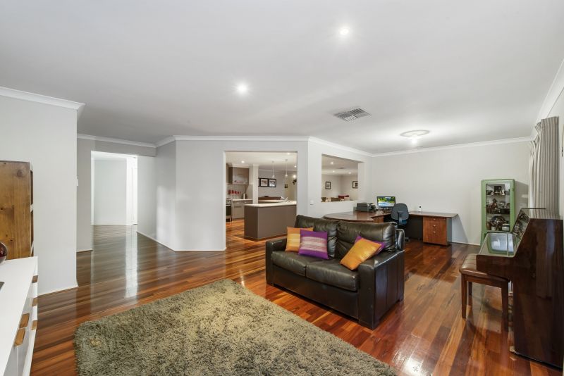 14 Margaret Place, Taylors Hill - Thumbnail 7