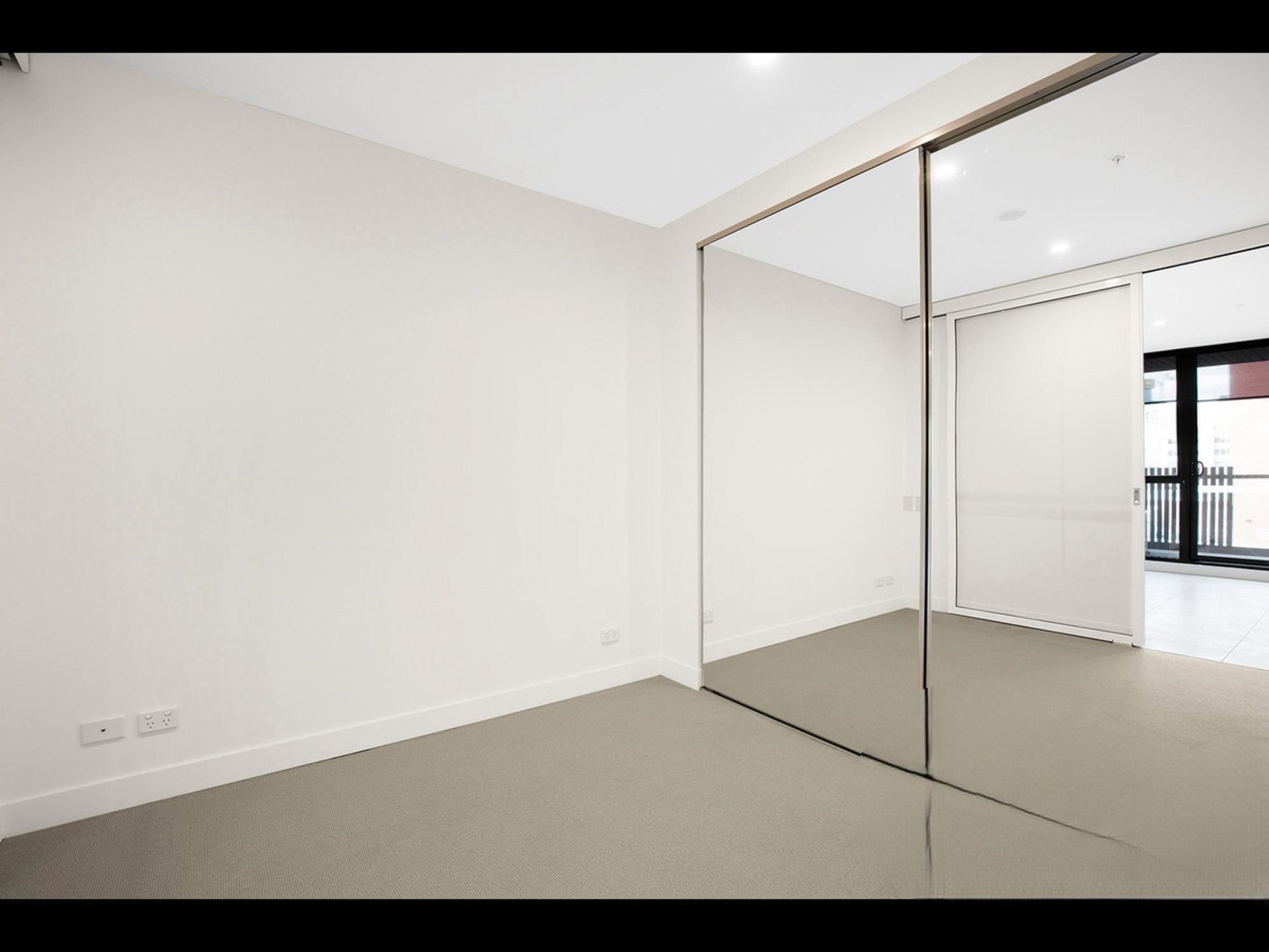 303/106 Queensberry Street, Carlton - Thumbnail 6