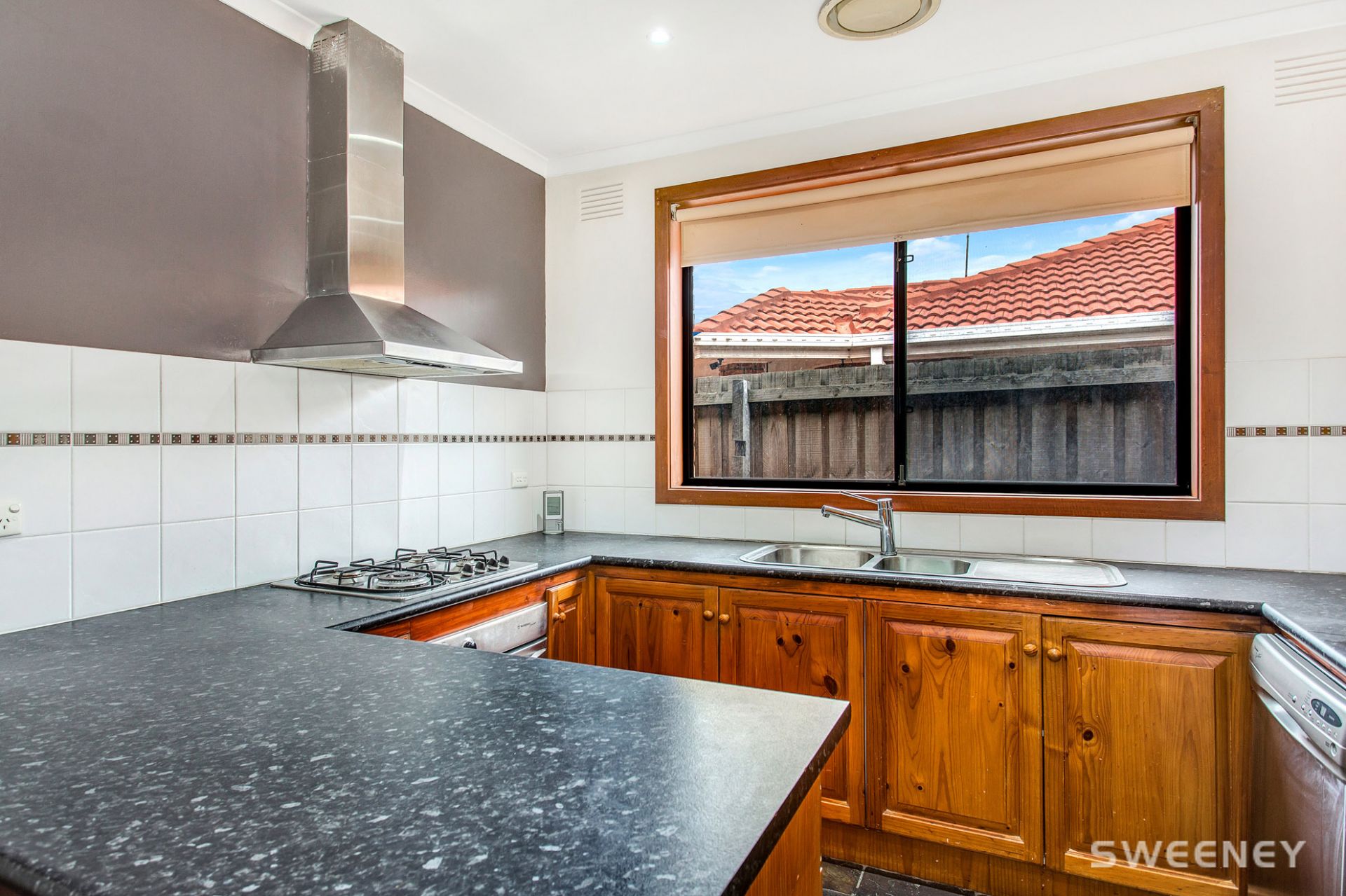 14 Victoria Street, Altona Meadows - Thumbnail 5