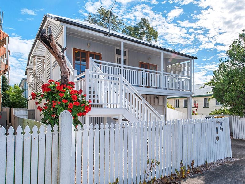 19 Salstone KANGAROO POINT QLD