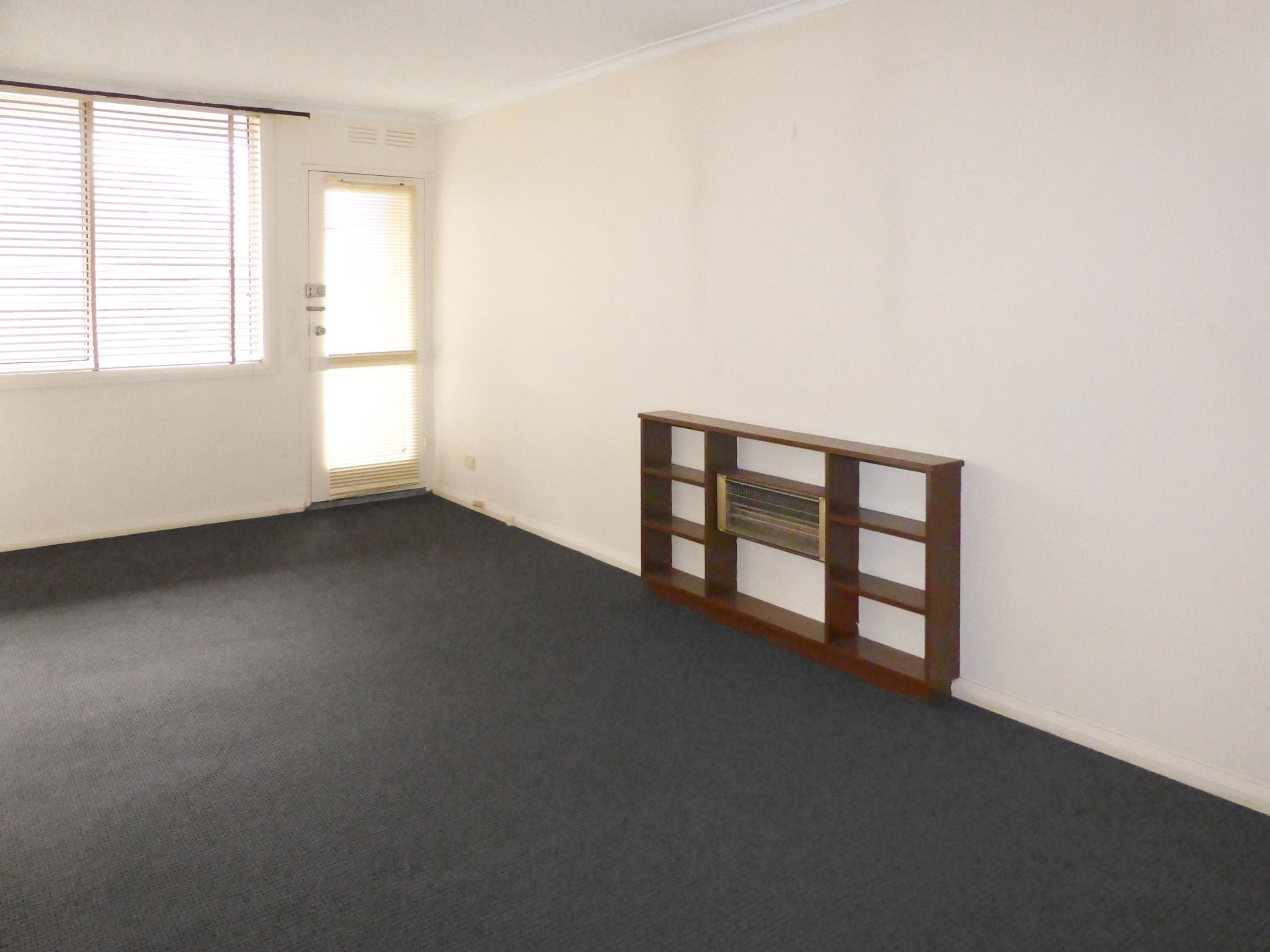 IDEALLY  LOCATED ONE BEDROOM APARTMENT.