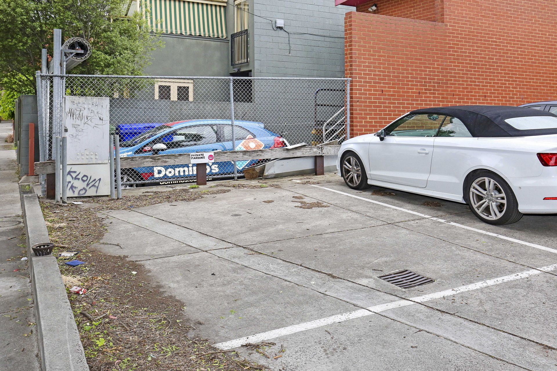 OPEN WED 12:30-1PM & SAT 9-9:30AM INSPECT VIA LALOR STREET
IN THE HEART OF BAY STREET