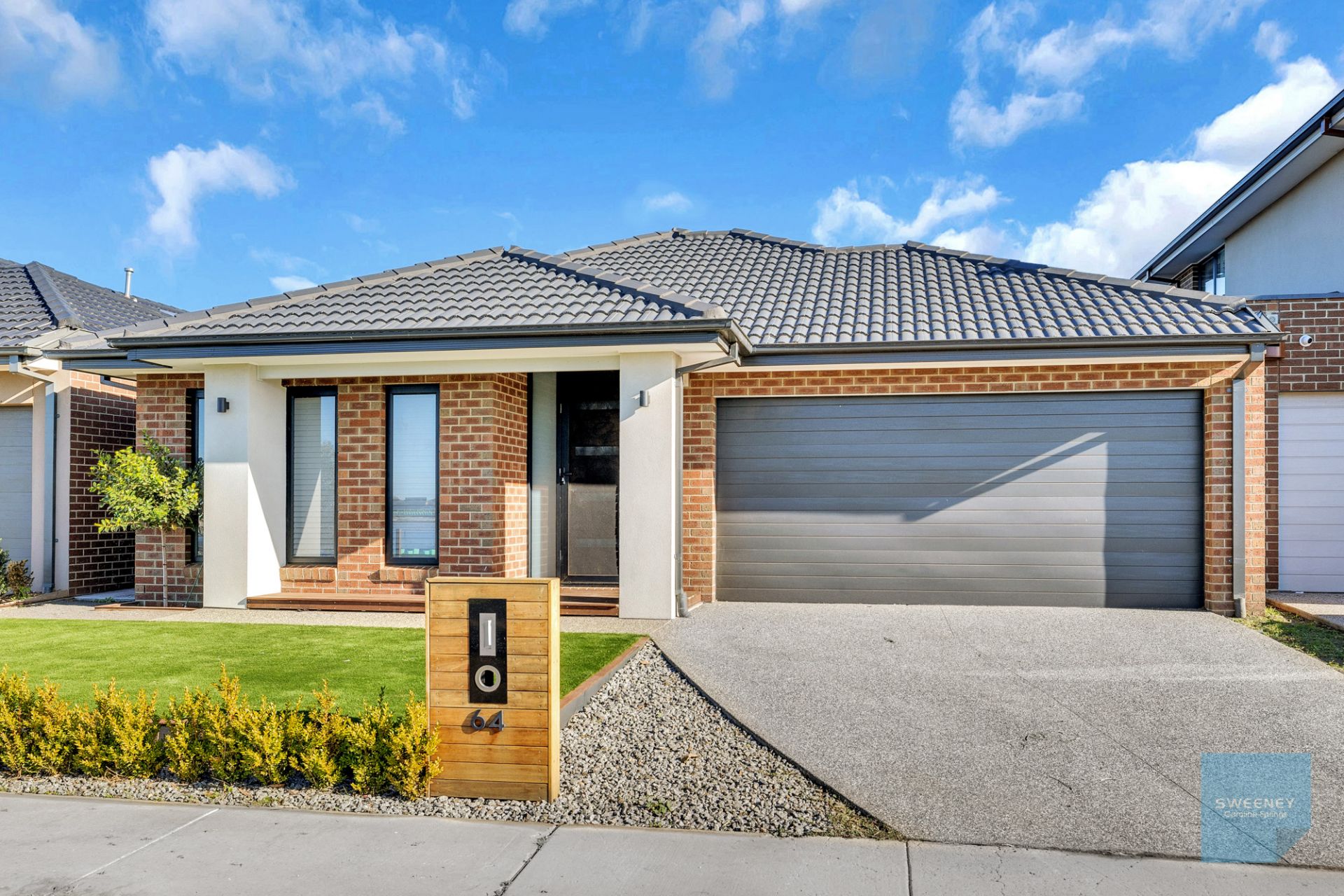 64 Rushmore Way, Bonnie Brook - Thumbnail 3