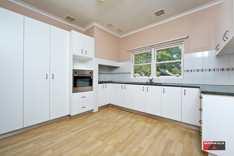 26 Lindsay Street, Narrabundah - Thumbnail 5