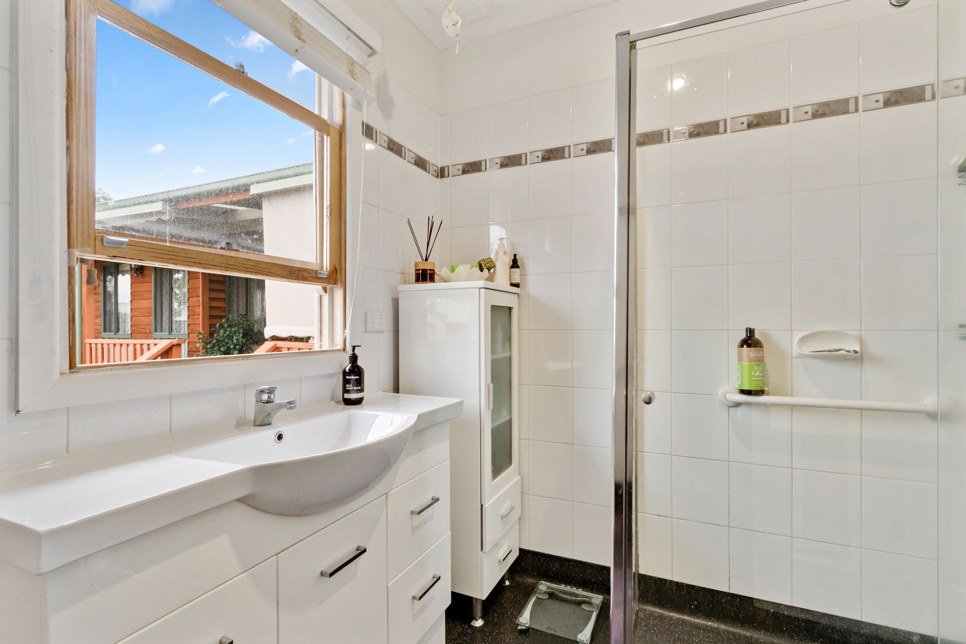 Stylish Easy Living Spaces With A Bonus