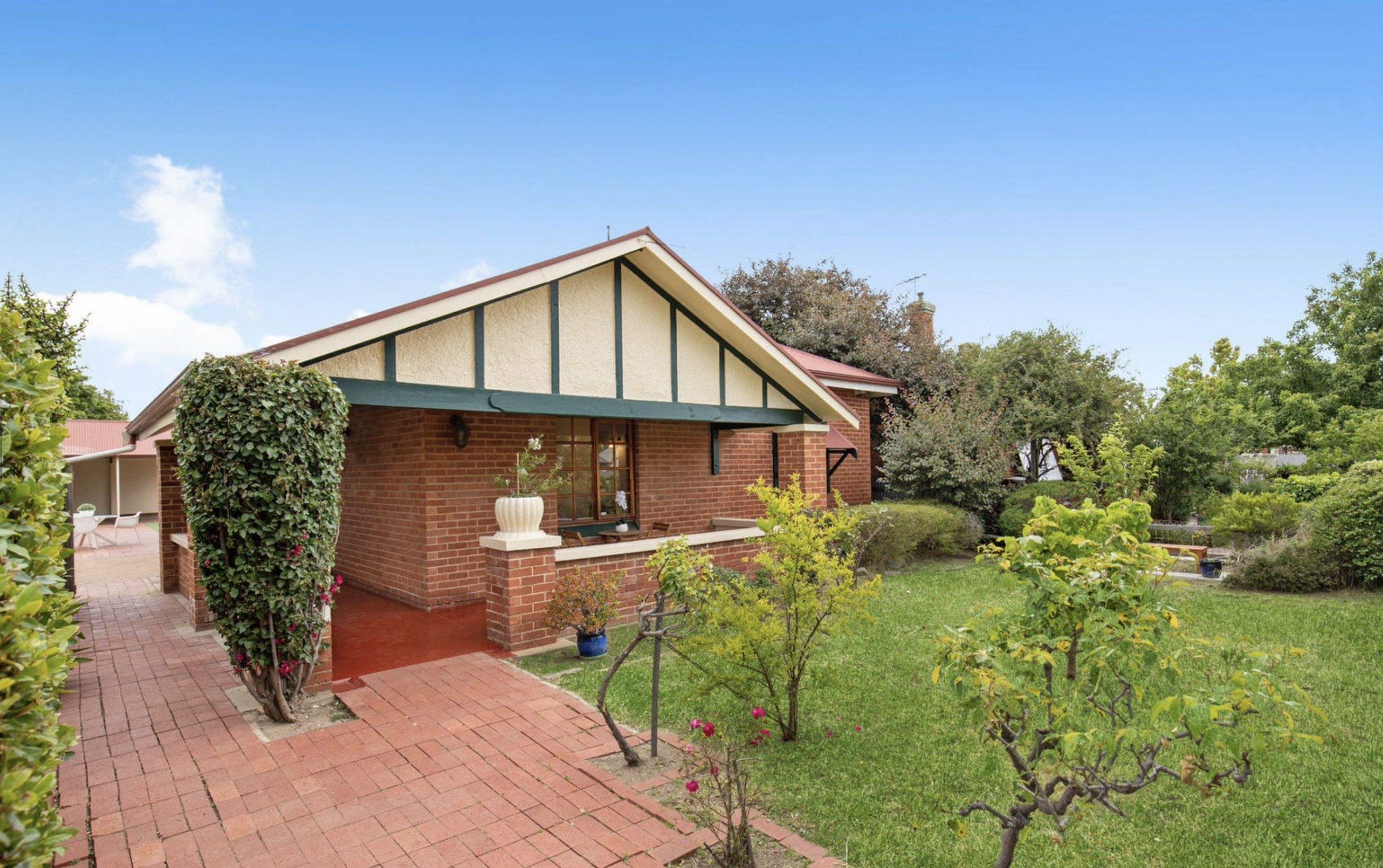 Real Estate For Lease 2 Mersey Street Glandore , SA