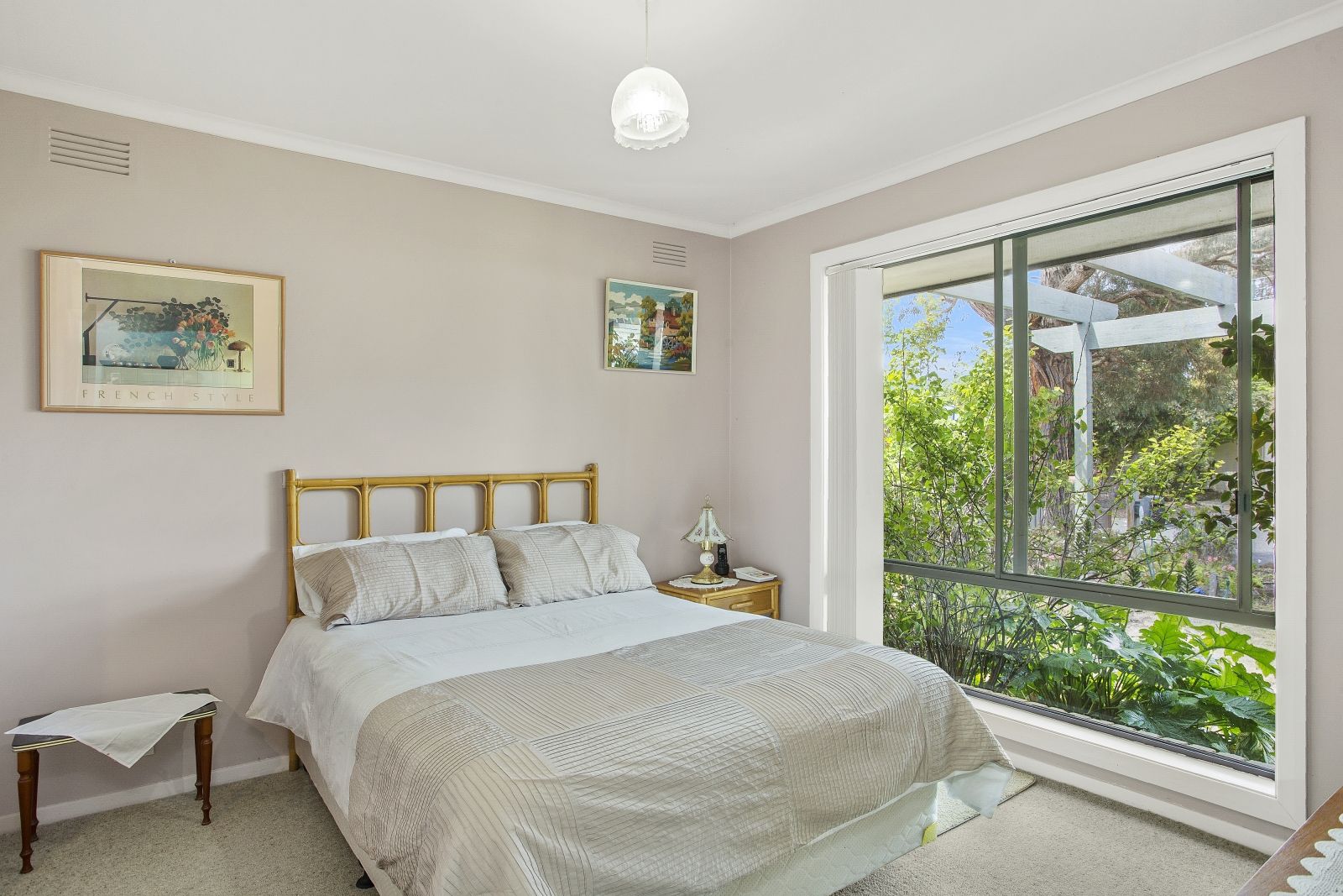 Real Estate For Sale 15 Heath Close Ocean Grove , VIC