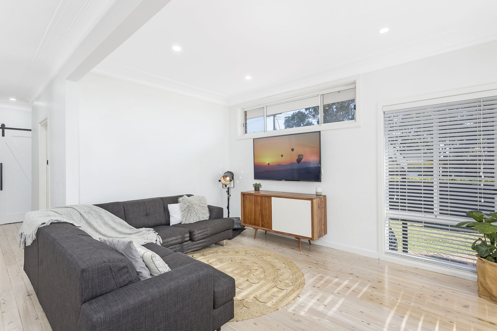 96 Banksia Avenue Engadine NSW, Engadine - Thumbnail 2