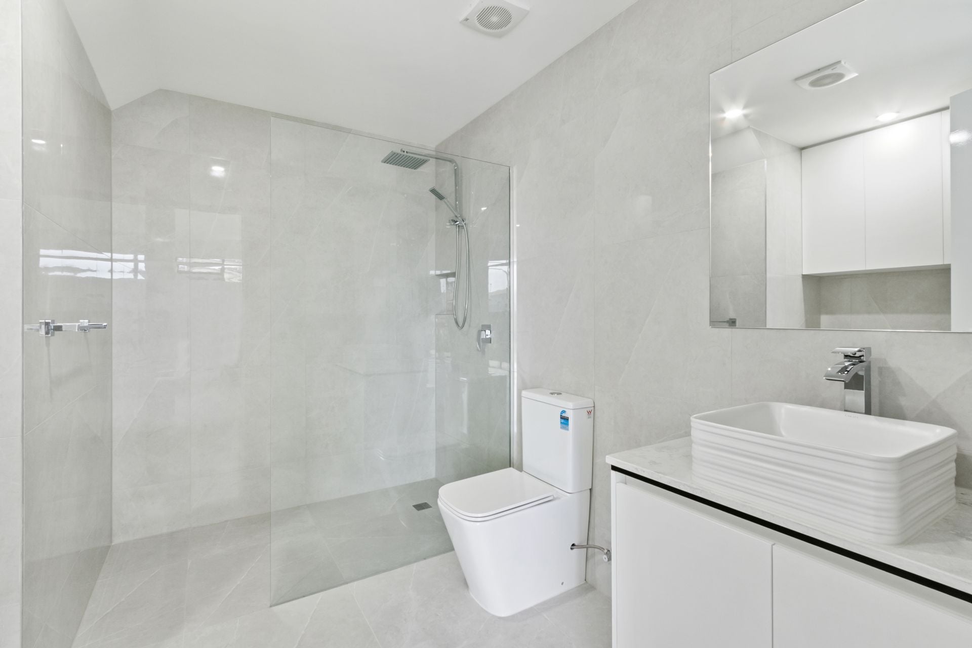 Brand New Apartment in the Heart of Northcote