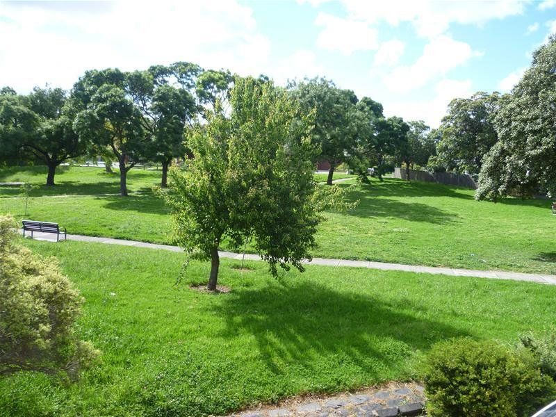 Studio Apartment in an Unbeatable Location!