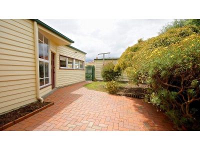 3
 
 
 
  
 
 
 1
 
 
 
  
 
 
 1
 
 
 
 
 
 
 
 19 Nicholls Street, DEVONPORT TAS 7310, Devonport - Thumbnail 4