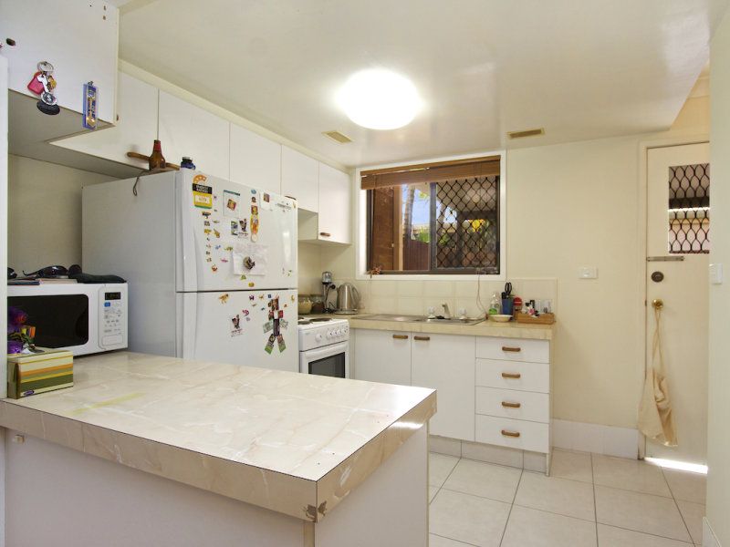 62 Coolangatta Road KIRRA QLD, Kirra - Thumbnail 4