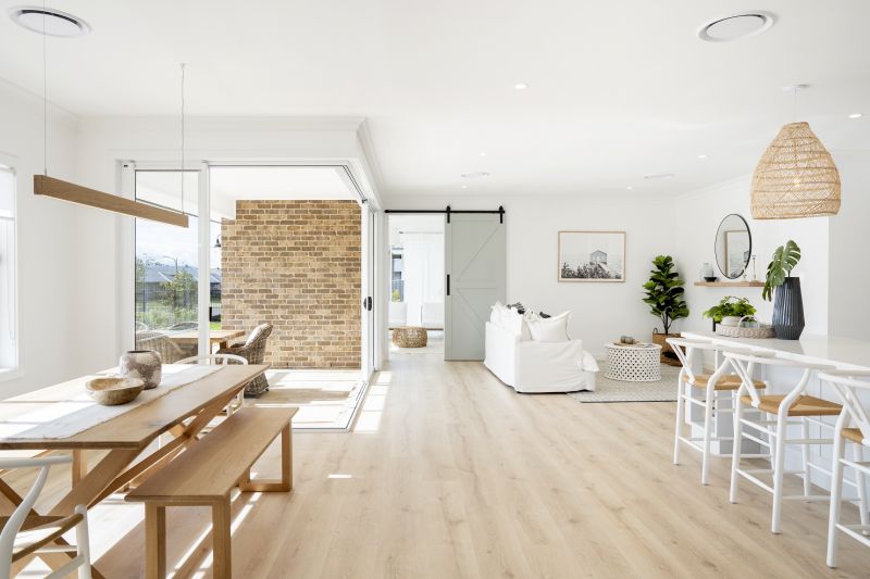 Real Estate For Sale 48 Renwick Drive Renwick , NSW