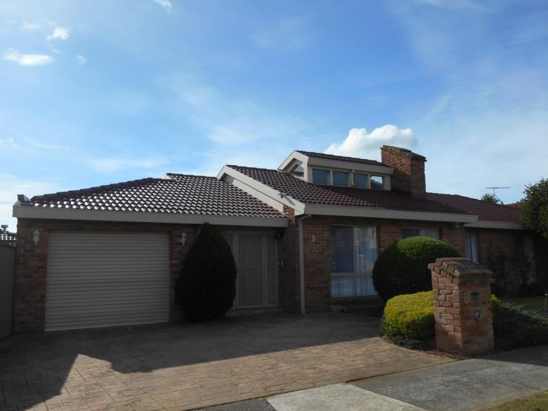 8 Lamina Avenue, Mill Park