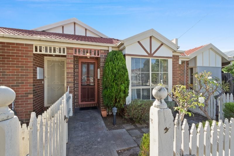 4B Olive Street, Reservoir