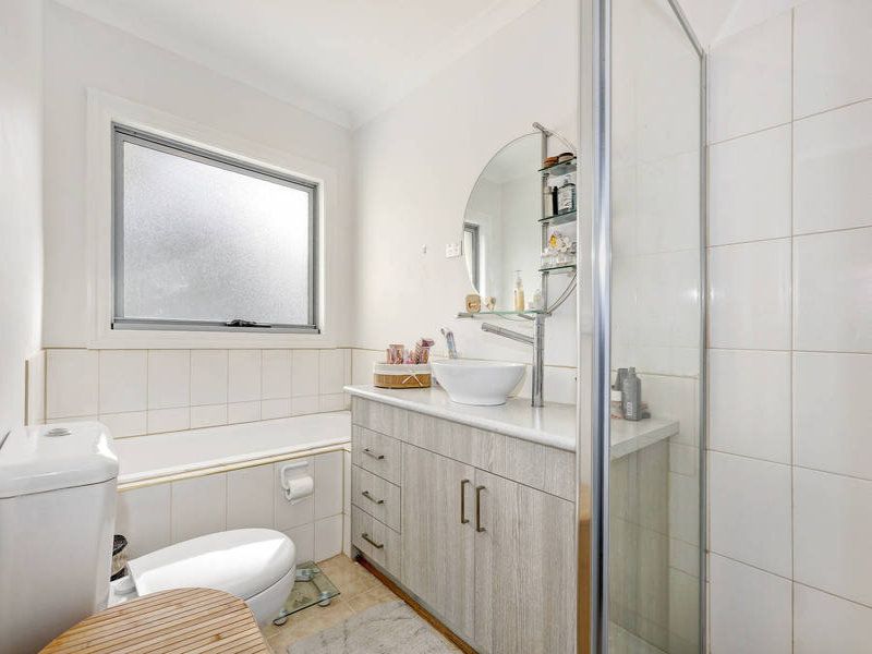 A/130 McIntosh Road, Altona North - Thumbnail 4