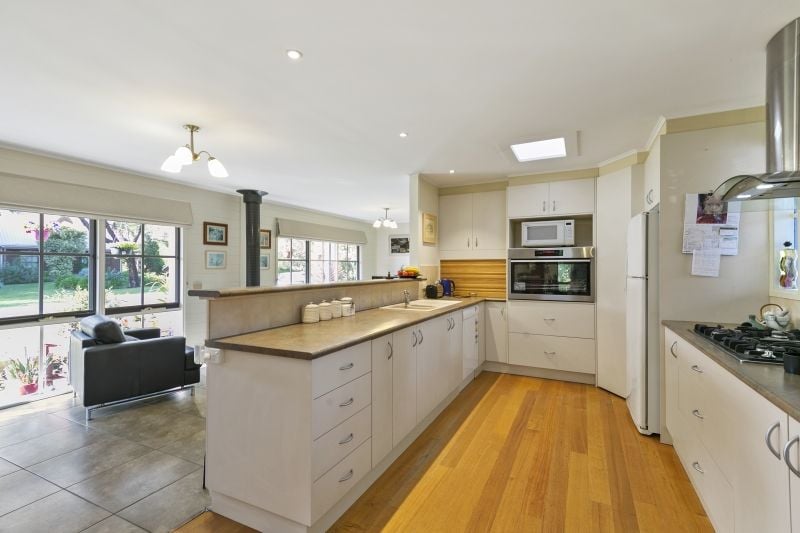 16 Painkalac Court, Aireys Inlet - Thumbnail 5