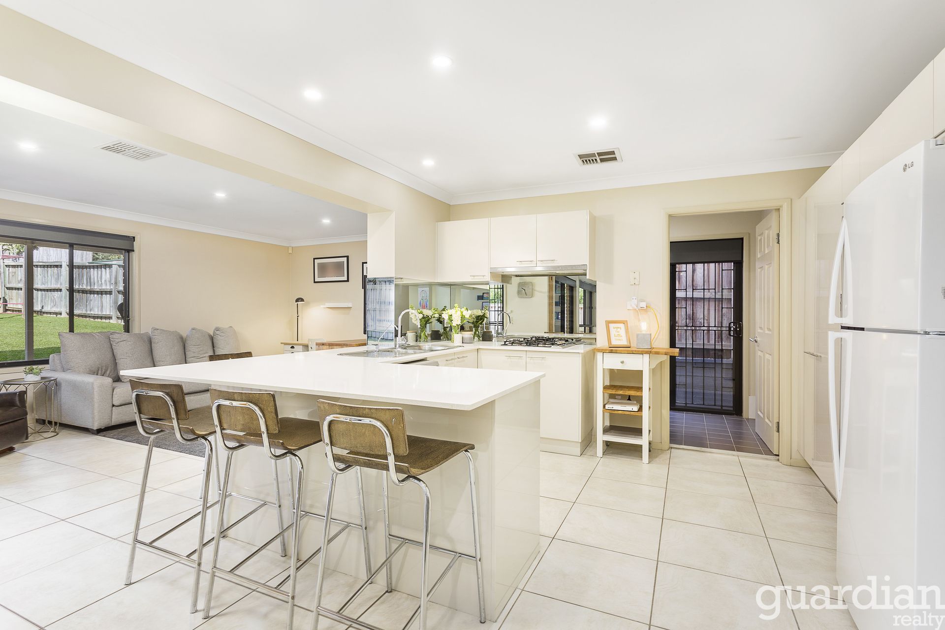 30 Woodward Avenue Stanhope Gardens NSW, Stanhope Gardens - Thumbnail 3