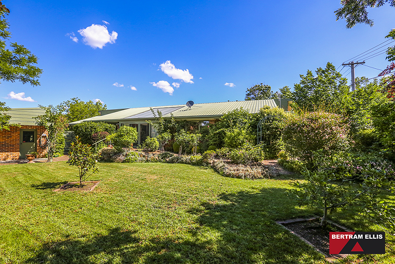 53 Crowder Circuit, Stirling - Thumbnail 2
