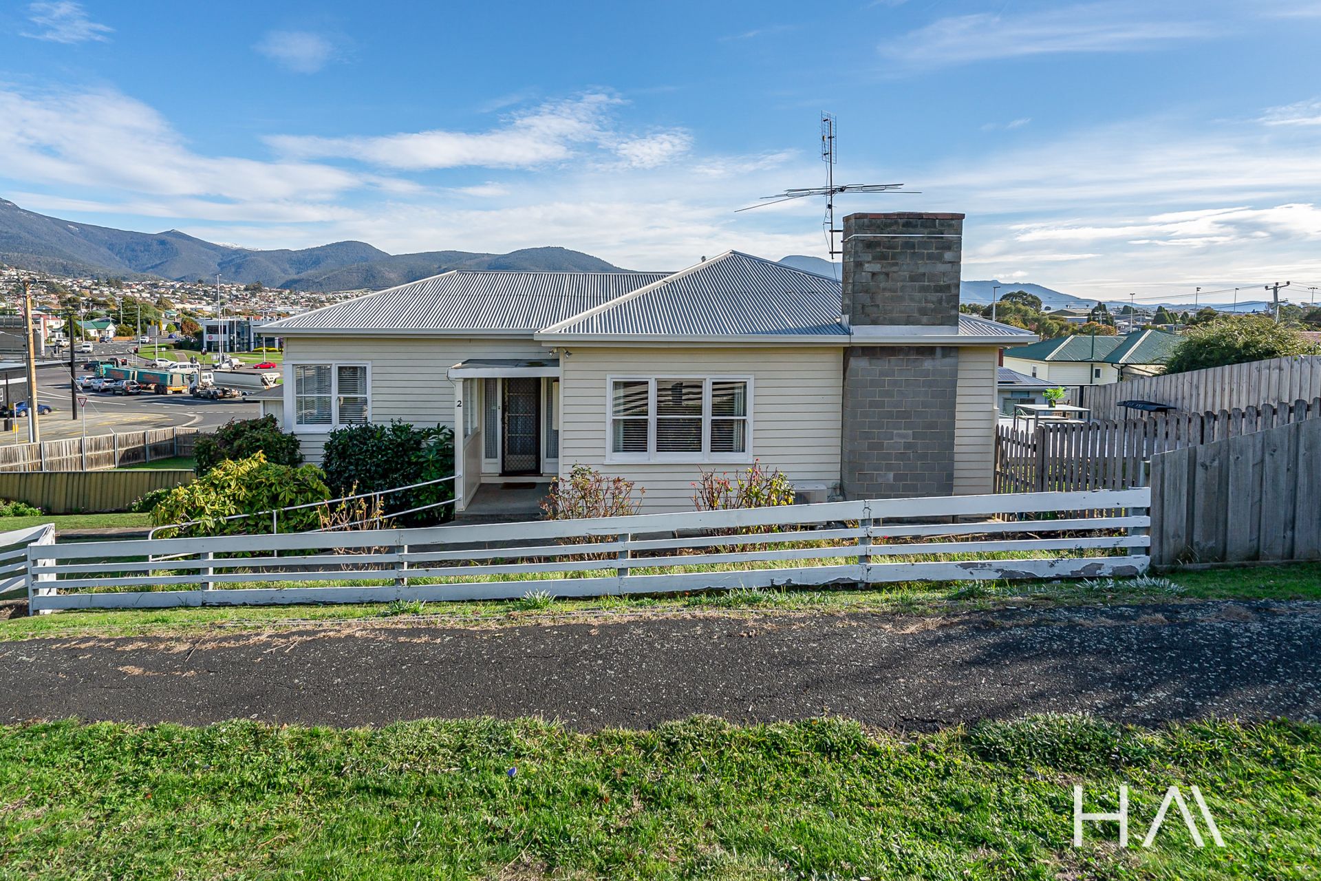 2 O'Grady Avenue Lutana, Lutana - Thumbnail 2