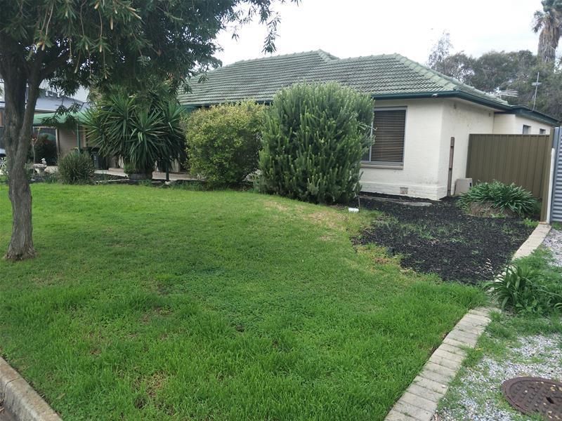 2 Kincaid Road, Henley Beach South, Henley Beach South - Thumbnail 2