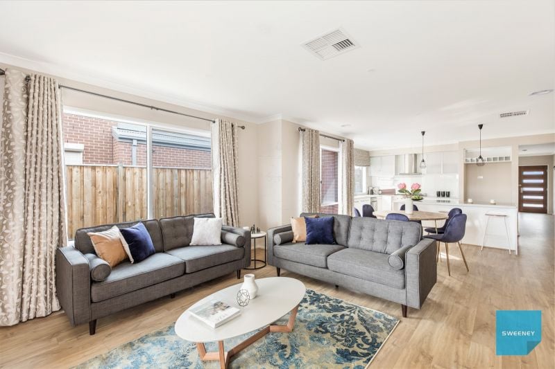 5 Wavell Parade, Fraser Rise - Thumbnail 5