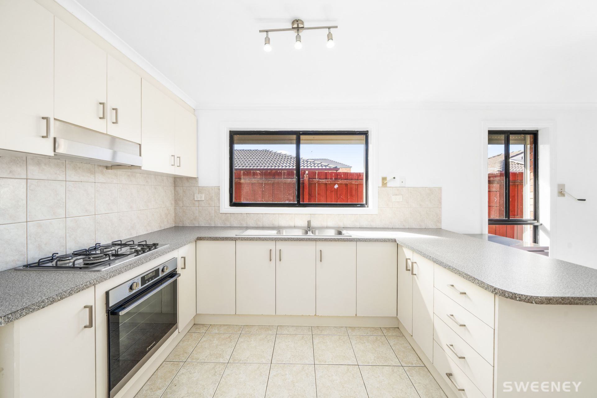 65 May Avenue, Altona Meadows - Thumbnail 5