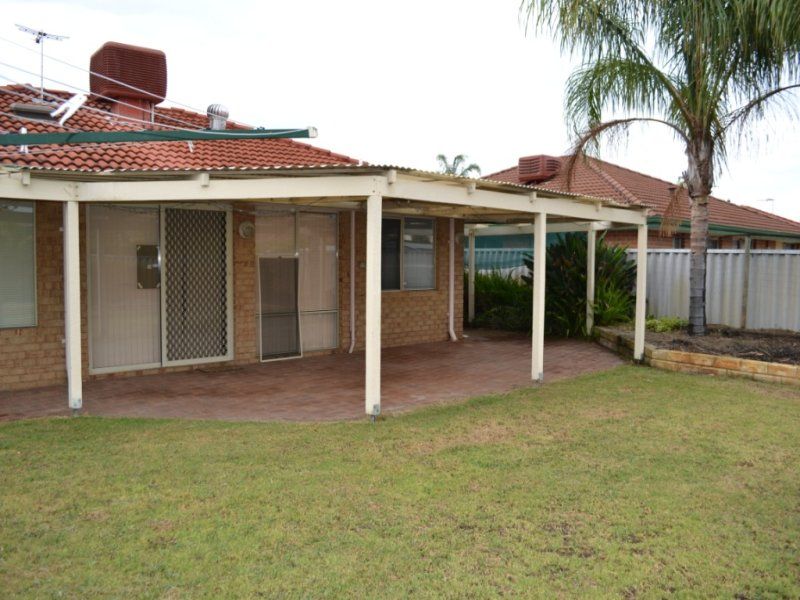 15 Oakfield Retreat BALLAJURA WA, 15 Oakfield Retreat Ballajura - Thumbnail 2