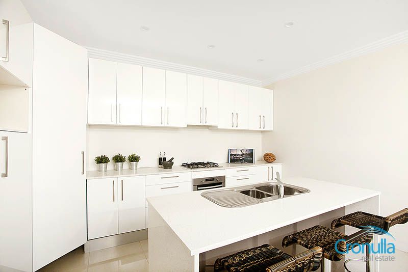 10B June Place, Gymea - Thumbnail 2