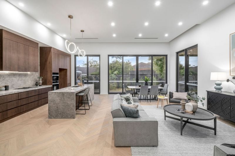 34A Roger Street Doncaster East VIC, Doncaster East - Thumbnail 2
