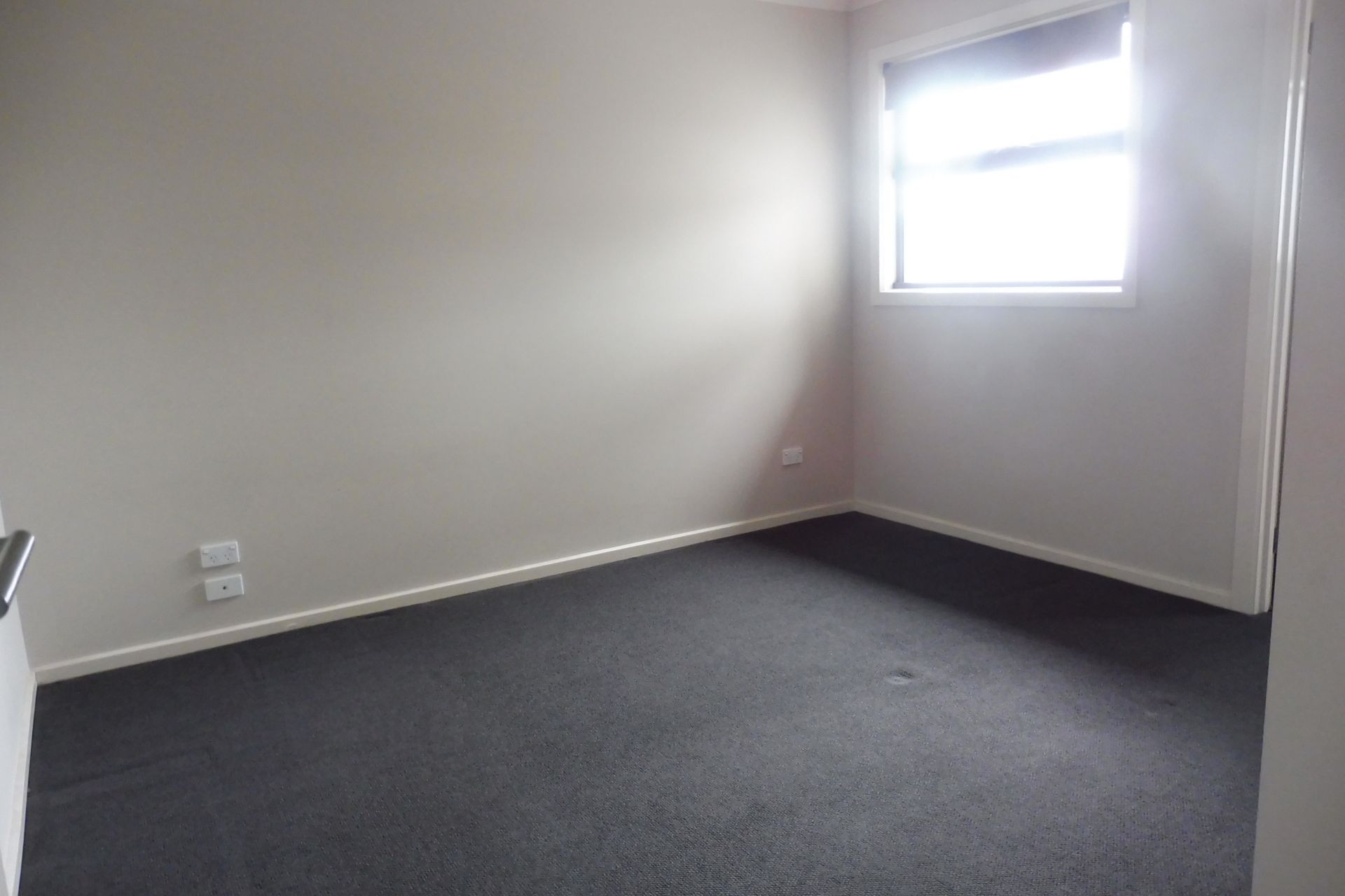 3 BEDROOM TOWNHOUSE.