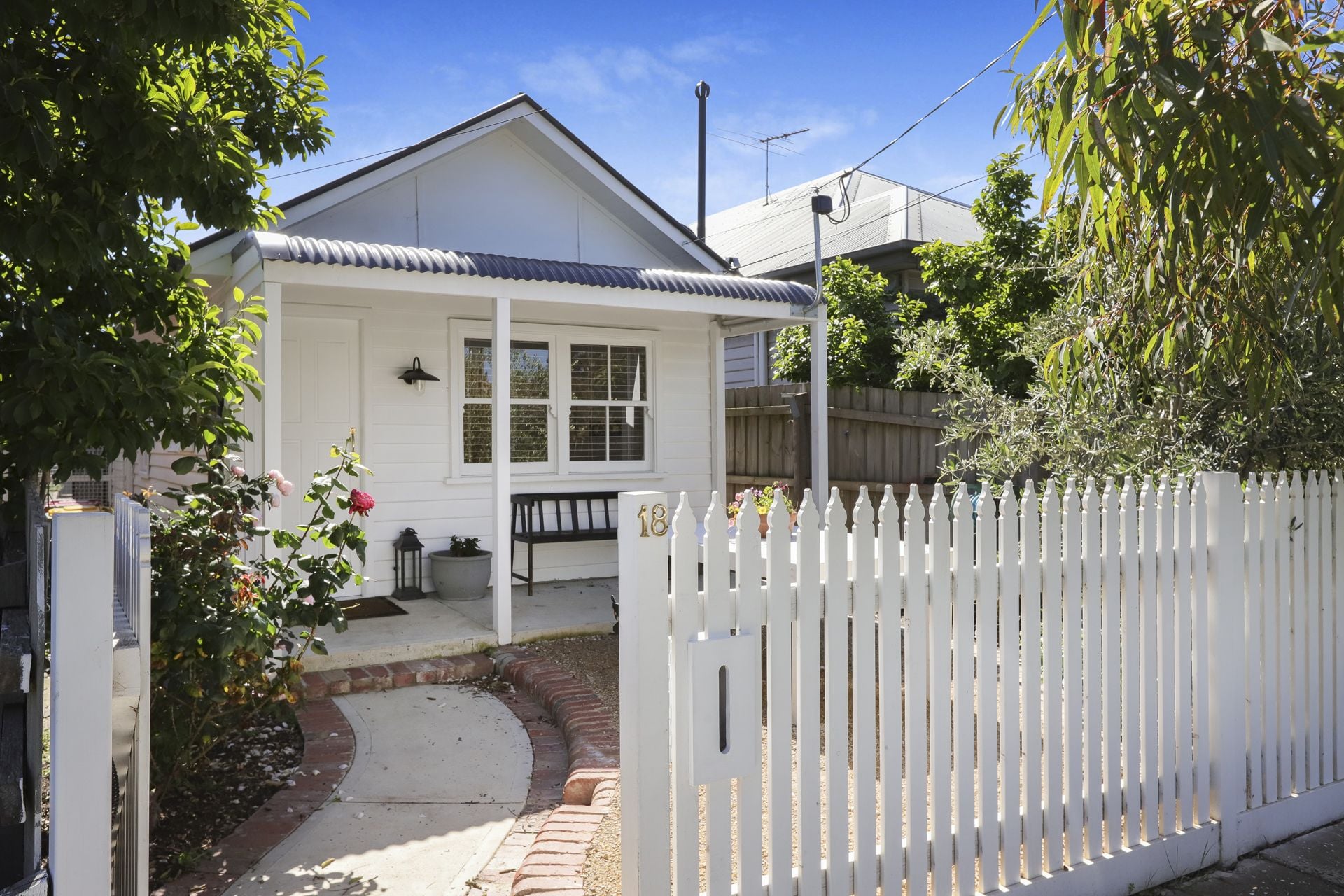 18 West Street West Footscray VIC, West Footscray - Thumbnail 2