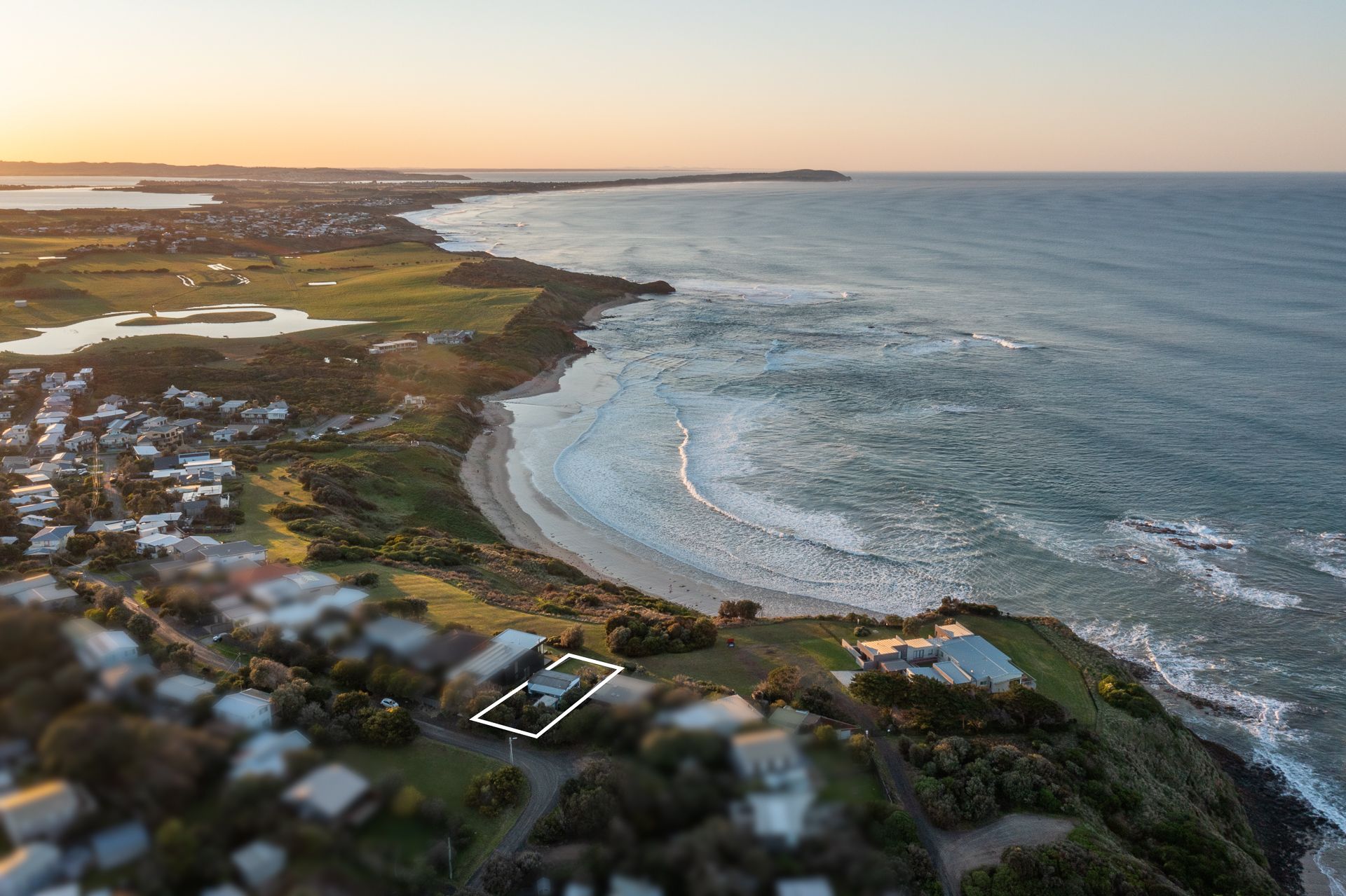 61 Waikiki Crescent, Smiths Beach OBrien Real Estate