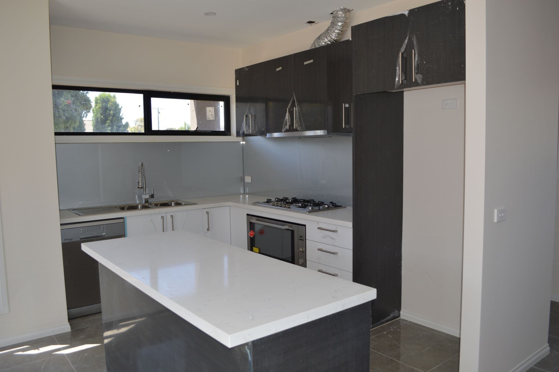 PERFECTLY POSITIONED BRAND NEW HOME!  *Insp Thurs 2nd Feb @ 5:00pm*