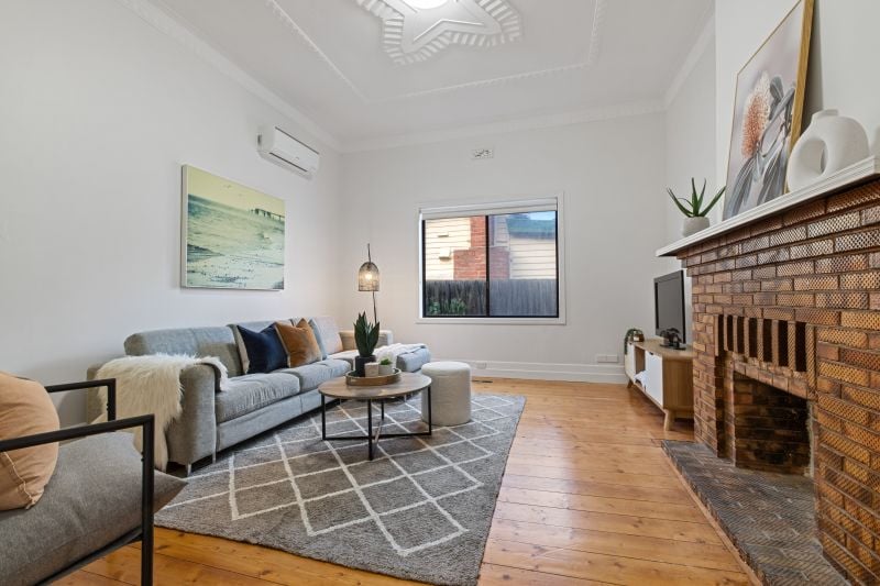 2 Collins Street, Thornbury