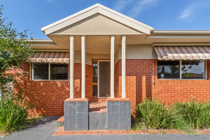 2/15 Beatty Street, Reservoir