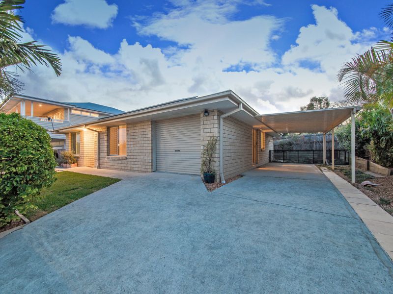 Carina 8 Chesney Street