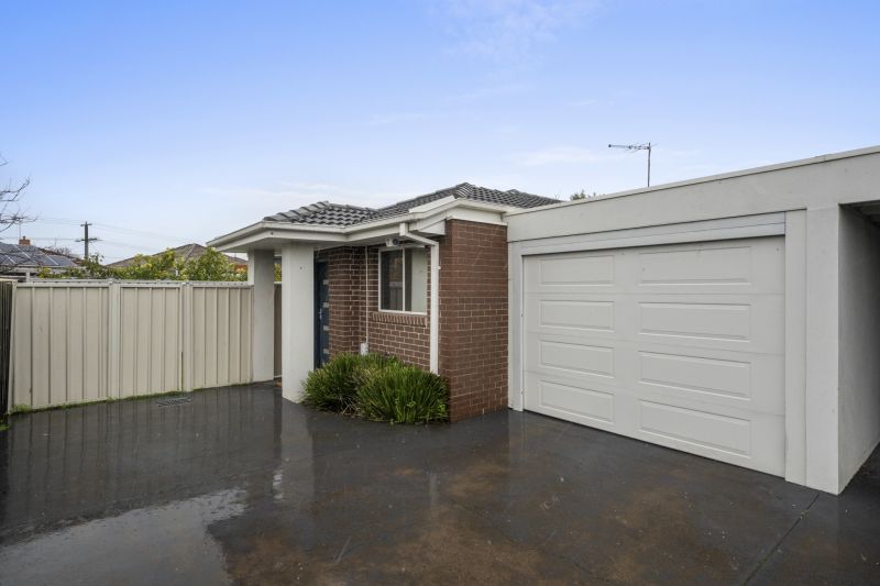 4/27 Anderson Street, Lalor
