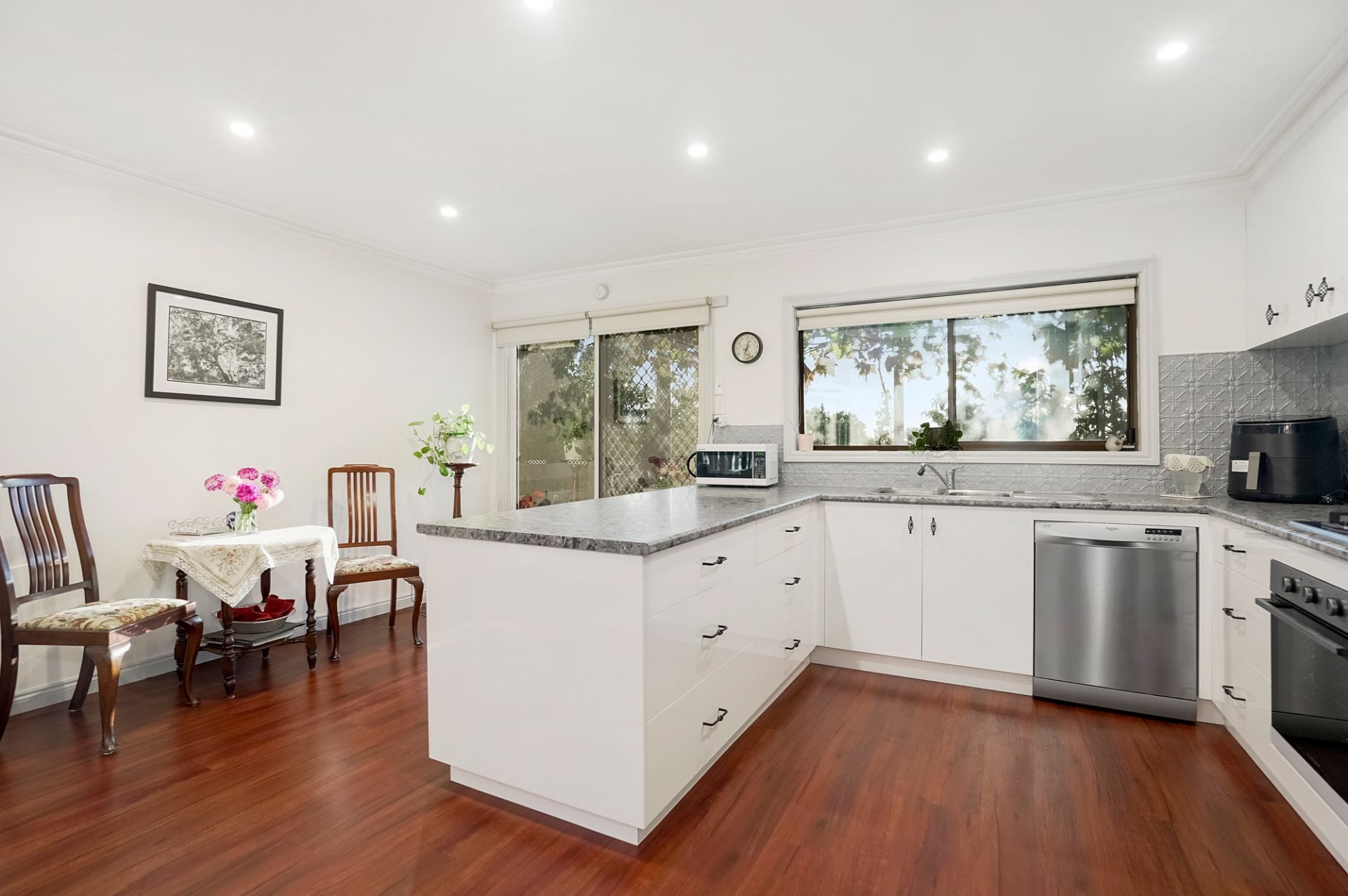 705 Neill Street Soldiers Hill VIC, Soldiers Hill - Thumbnail 8