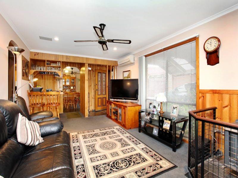 2037 Western Highway, Rockbank - Thumbnail 4