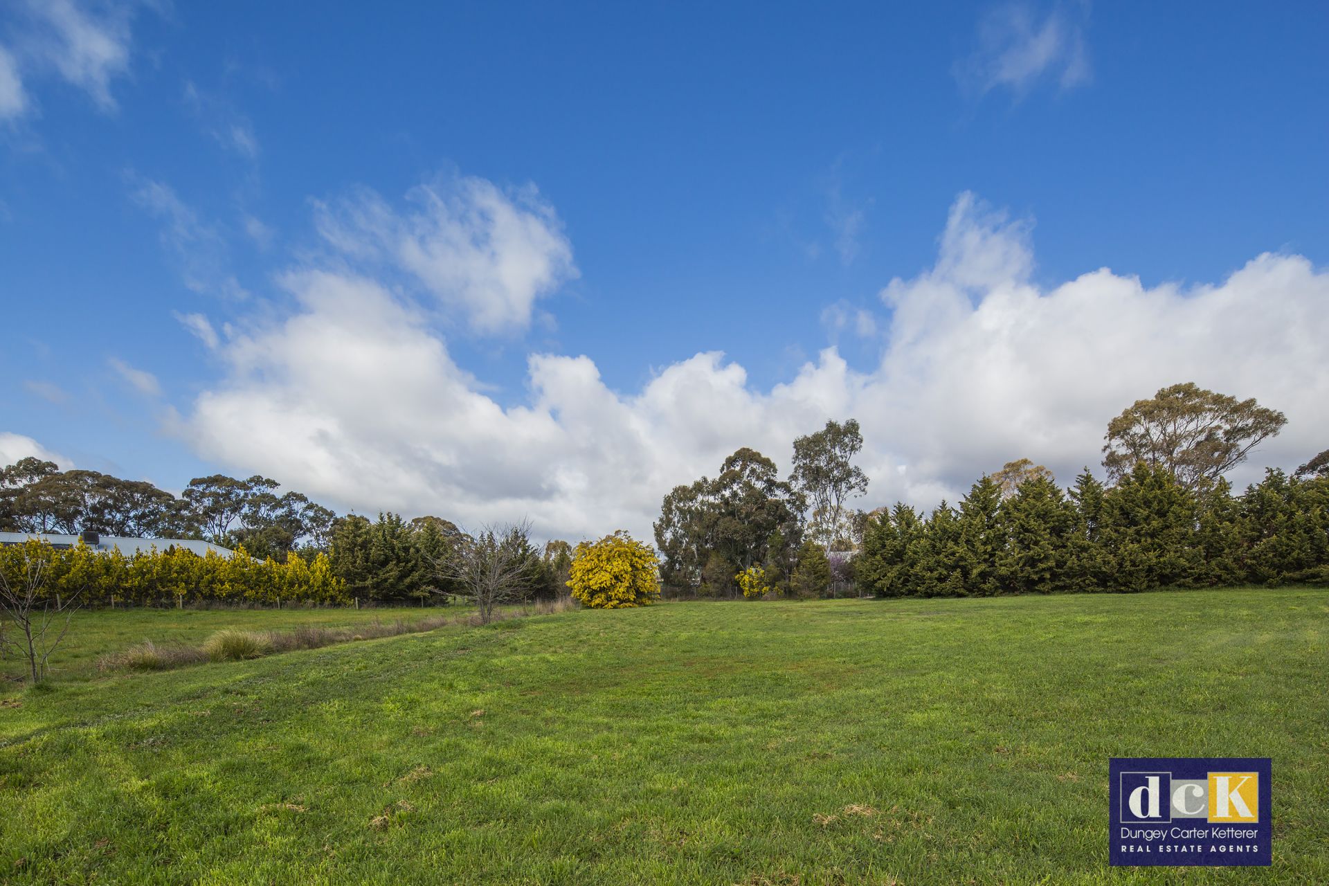 2/275 Guys Hill Road, Strathfieldsaye DCK Real Estate