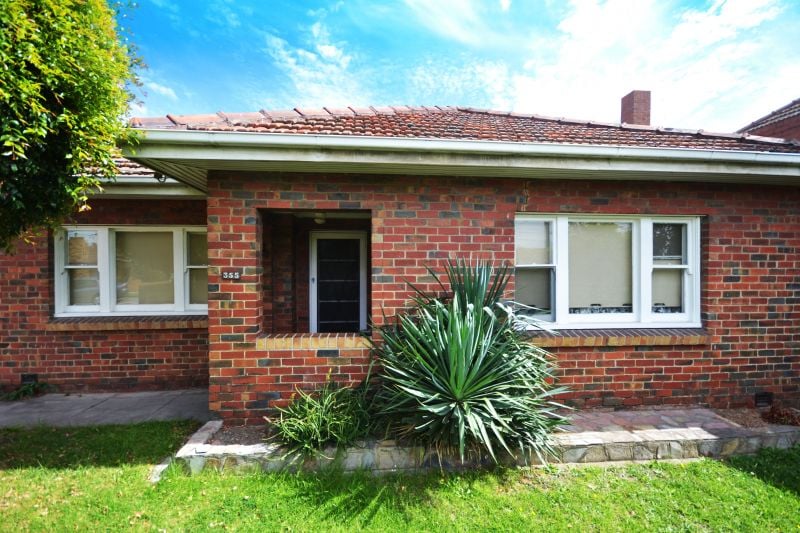355 Plenty Road, Preston