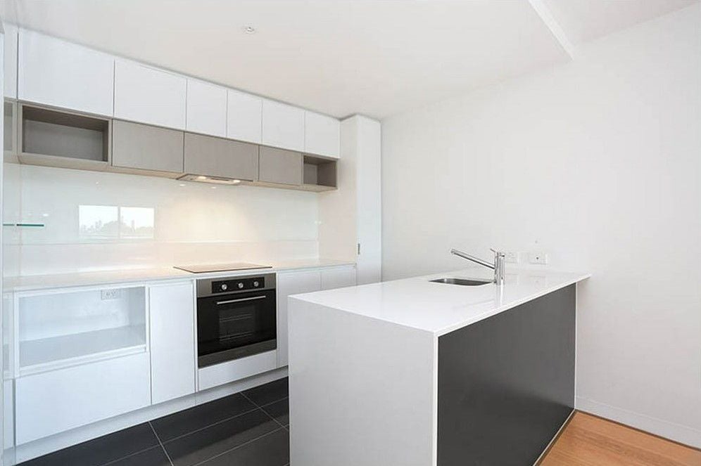 Two bedroom living with City Views